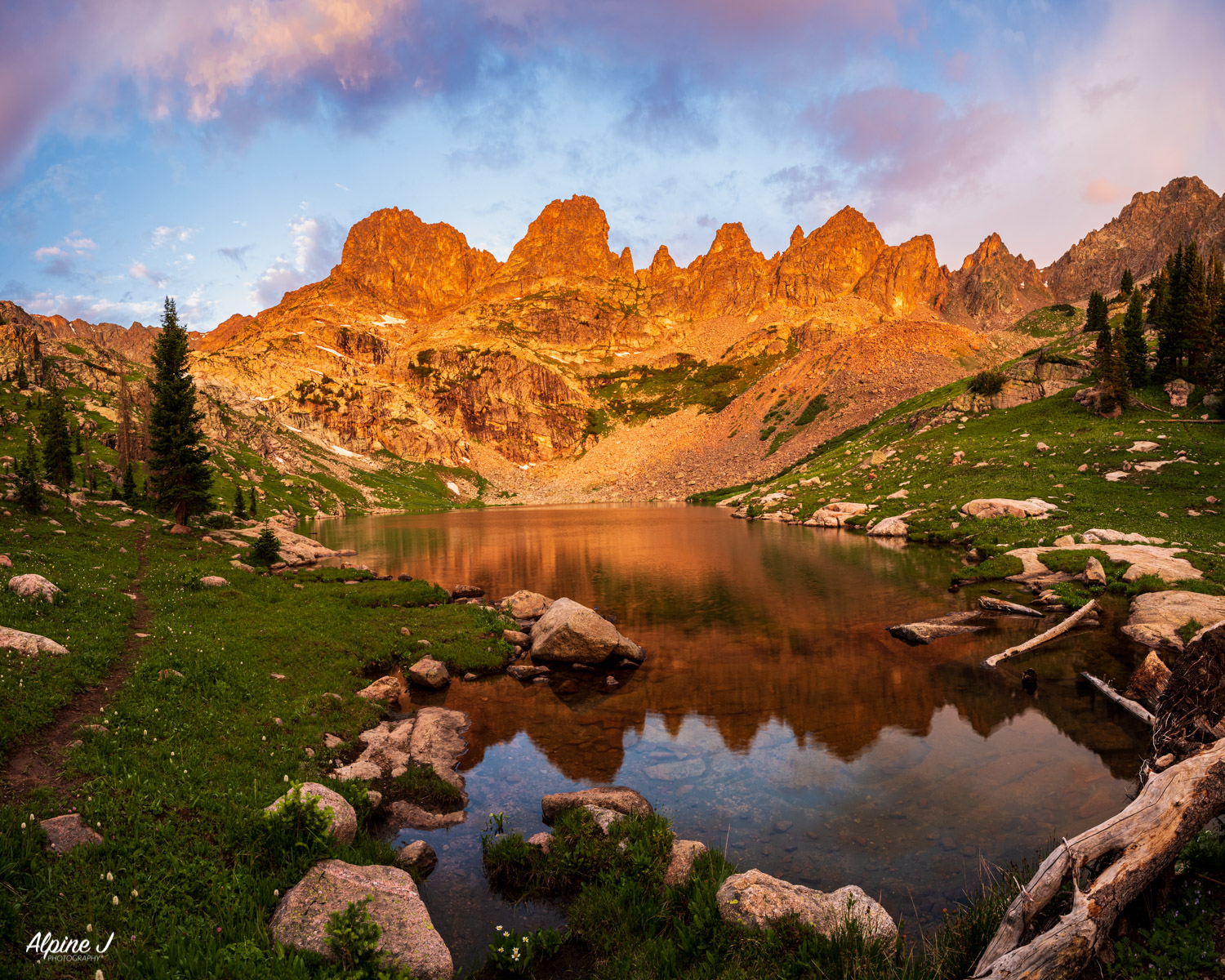 Gore Range and Zodiac Ridge sunrise in Eagles Nest Wilderness, Colorado.